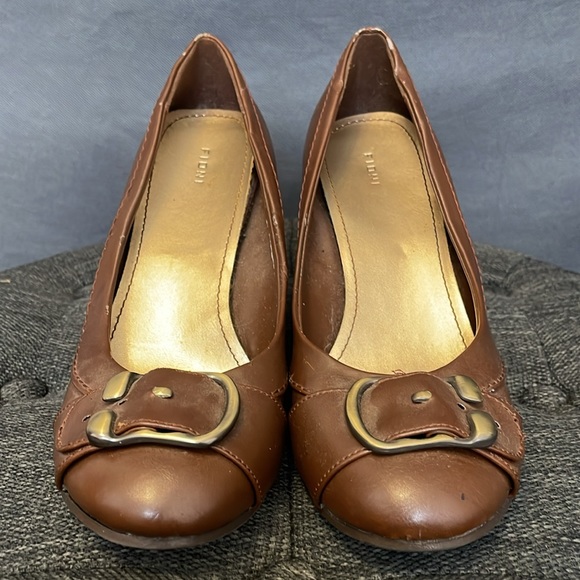 BROWN FIONI WEDGES SIZE 8 - Picture 2 of 5